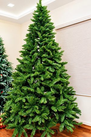 6 feet bushy Evergreen imported artificial Christmas tree for home and Christmas decoration in India