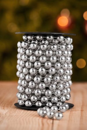 Large metallic silver beaded tree chain for Christmas tree decoration